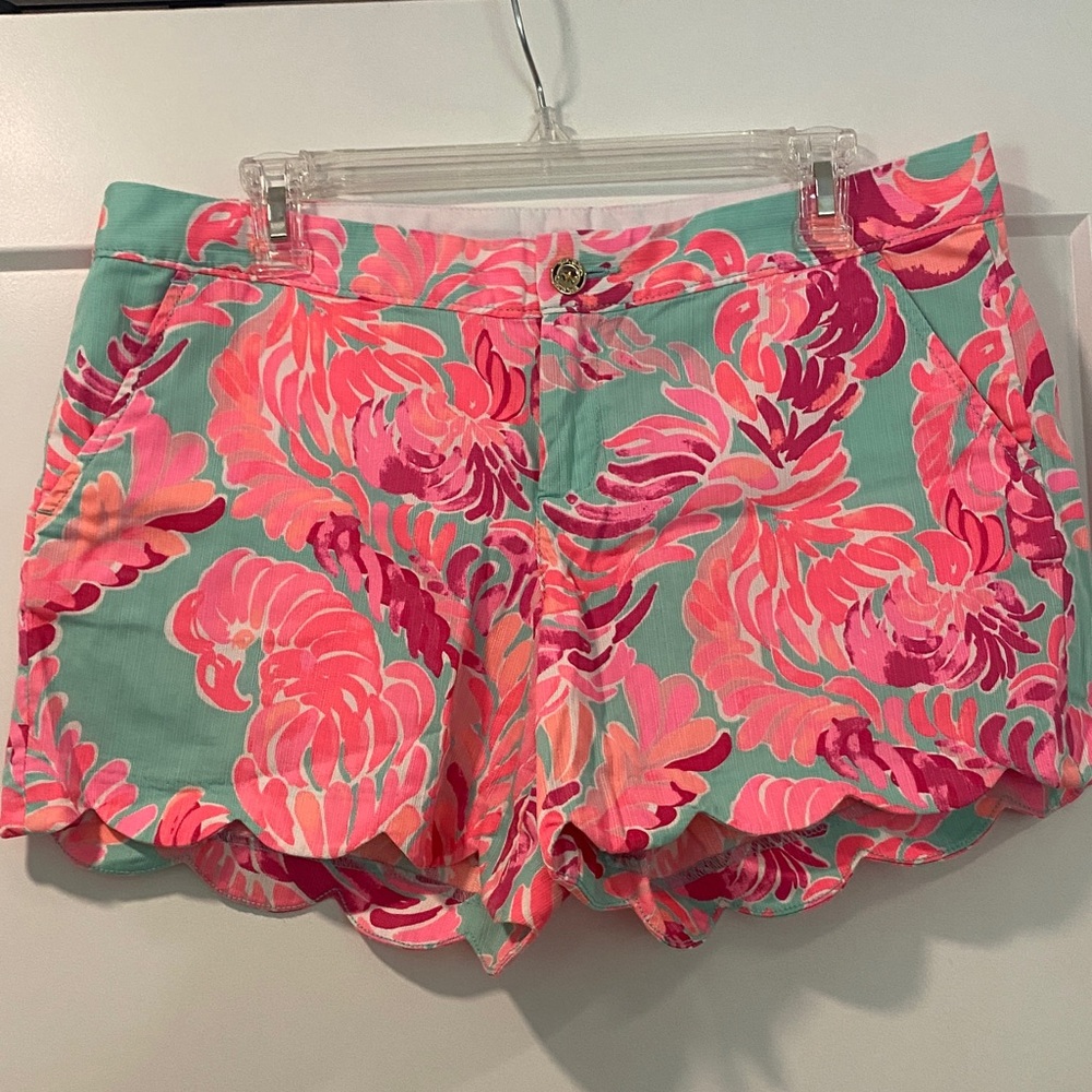 Lilly Pulitzer floral Pink and Green Women's Shorts